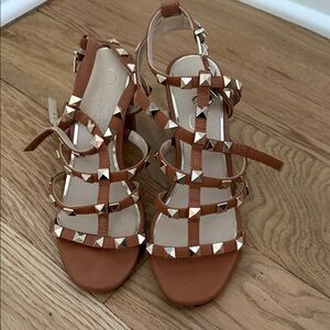 Jessica Simpson Block Heel Shoe